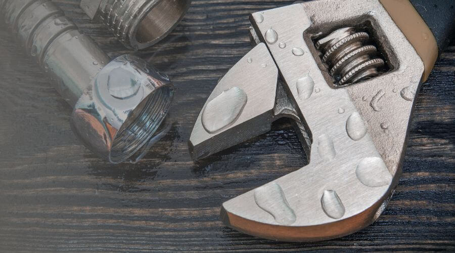 Why choose water damage restoration service for storm damage restoration in Mchenry